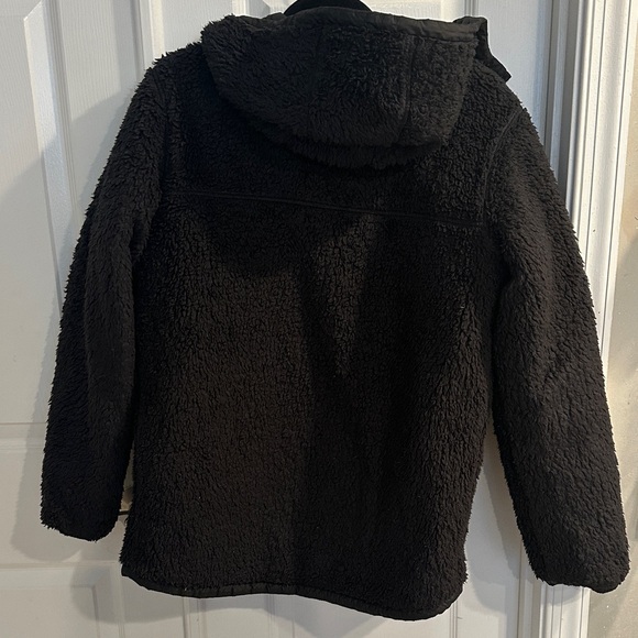 Boy’s North Face Reversible Jacket - Picture 14 of 14